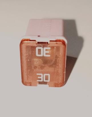 FUSIBLE MODERNO HEMBRA MINI MINI 30A ROSA 36697      CODIGO 179999