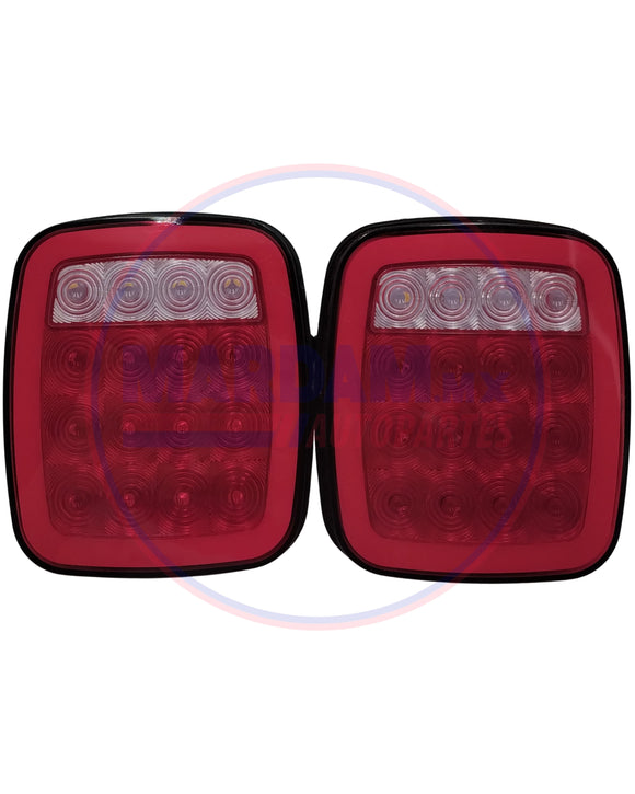 PLAFON LED CUADRADO CALAVERA DE JEEP PLASTICO 17.00CM  ROJO/BCO 16LED  CODIGO IOLLPL077