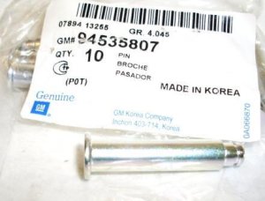 PERNO CHEVROLET OPTRA GUIA PALANCA CAMBIOS    CODIGO 94535807