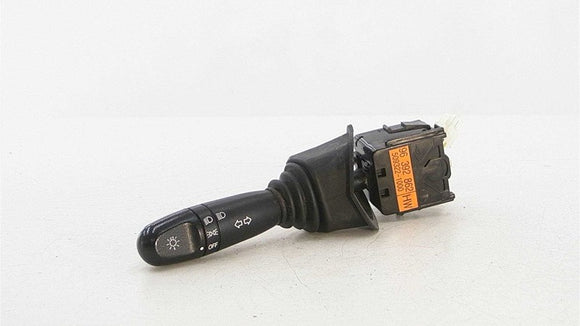 PALANCA DIRECCIONALES  CHEVROLET OPTRA 04/07   GM 96392862        CODIGO 96392862