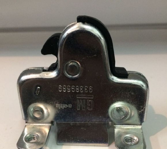 CERRADURA PUERTA CHEVROLET ASTRA  CODIGO 93389589