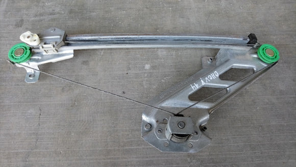 ELEVADOR CHEVY PUERTA TRASERA DERECHA    CODIGO 93435574