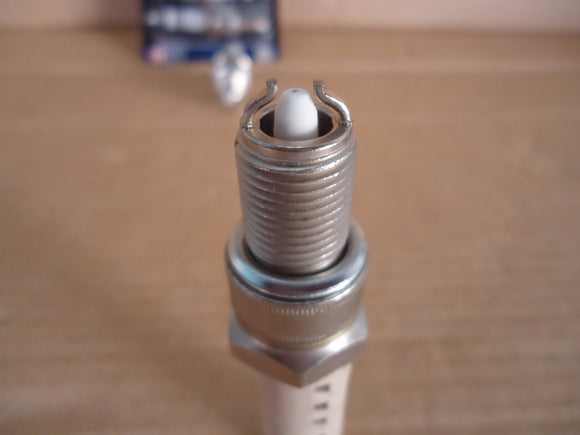 BUJIA  BOSCH AFINACION CHEVROLET S10 BLAZER DODGE CARAVAN RAM50 HONDA ACCORD CIVIC NISSAN SENTRA VAN PATHFINDER 0 242 229 684  DOBLE PLATINO 2 ELECTRODOS  CODIGO 4306