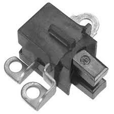 PORTA CARBON ALTERNADOR DENSO CHRYSLER  75-90A 3 OREJAS S/CAPUCHA  39-8201    CODIGO 30024