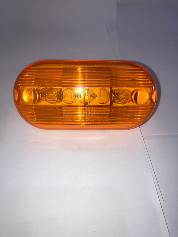 PLAFON P-46 HELLA OVALADO AMBAR     CODIGO 60024