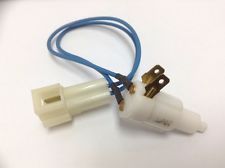 BULBO FRENO CHRYSLER  DART K  CORDOBA NEW YORKER 80/83 4PIN SLS117         CODIGO 19124