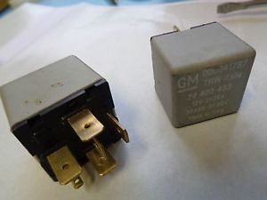 RELEVADOR  6 TERMINALES MOTOVENTILADOR CHEVY CORSA TORNADO ASTRA  GRIS   GM Parts     CODIGO 24430433