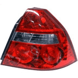 CALAVERA CHEVROLET AVEO 1.6L DERECHA  FONDO CROMADO     CODIGO FCNC9901